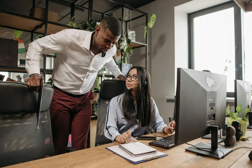 Back-office support specialists in the Philippines managing procurement, inventory tracking, and administrative operations for global businesses